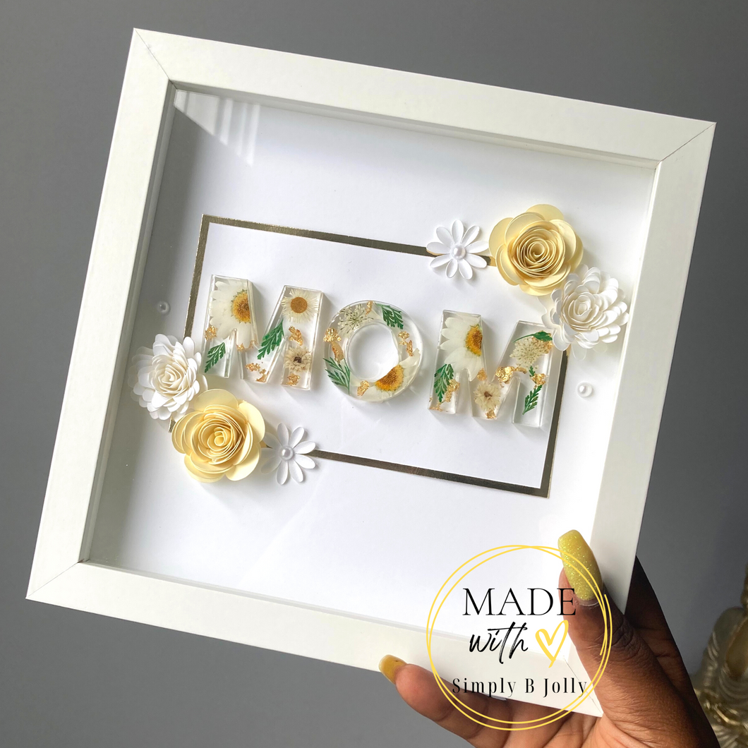 MOM | White & Gold Flowers | Resin Letters